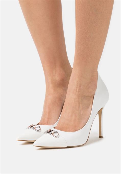 michael kors parker pumps